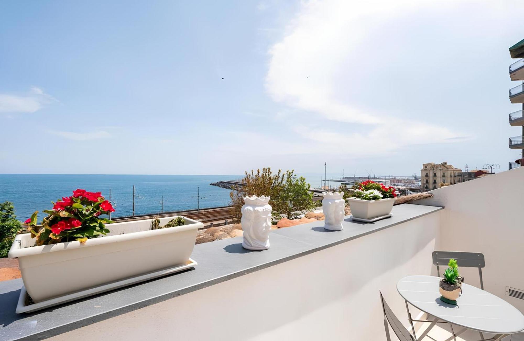 Mare Damuri Con Terrazza Vista Mare Apartment Catania Exterior photo